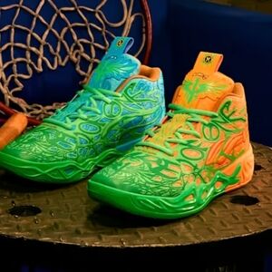 Puma TMNT Shoes Size 5